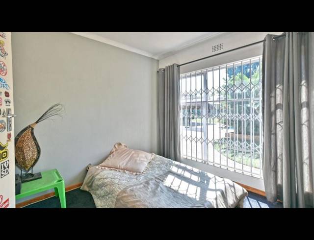 4 BEDROOM HOUSE FOR SALE IN BRACKENHURST